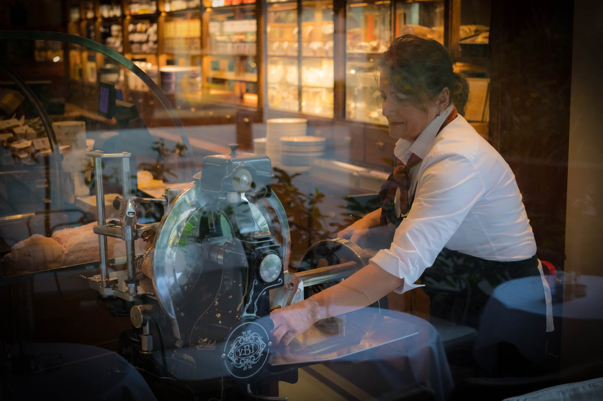 Arbeit hinter der Theke – Motiv